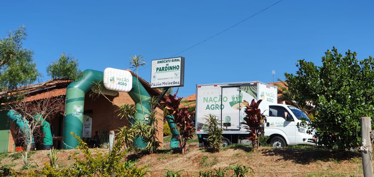 caminhão nação agro no sindicato rural de pardinho